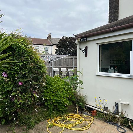 Oxborne Rooms Uk - 22 Seaton ลอนดอน ภายนอก รูปภาพ
